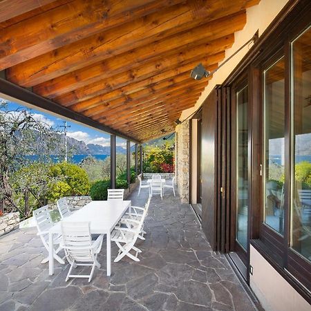 Villa Dismero-Un Oasi Di Lusso E Privacy ブレンゾーネ エクステリア 写真
