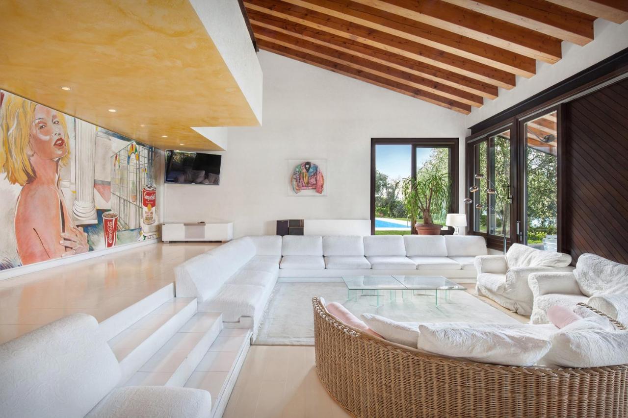 Villa Dismero-Un Oasi Di Lusso E Privacy ブレンゾーネ エクステリア 写真