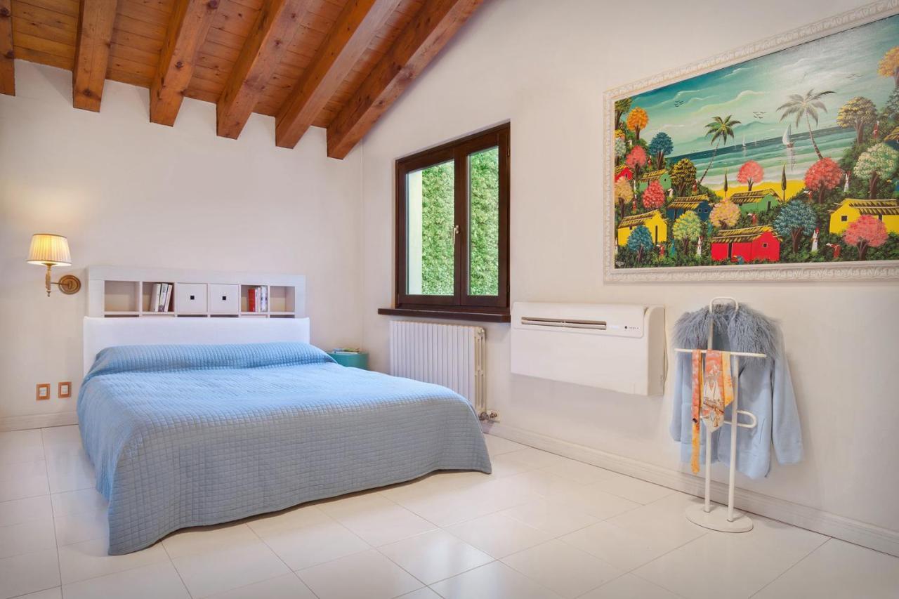 Villa Dismero-Un Oasi Di Lusso E Privacy ブレンゾーネ エクステリア 写真