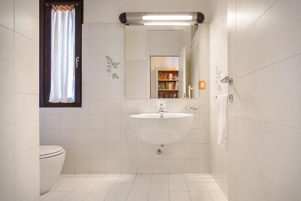 Villa Dismero-Un Oasi Di Lusso E Privacy ブレンゾーネ エクステリア 写真