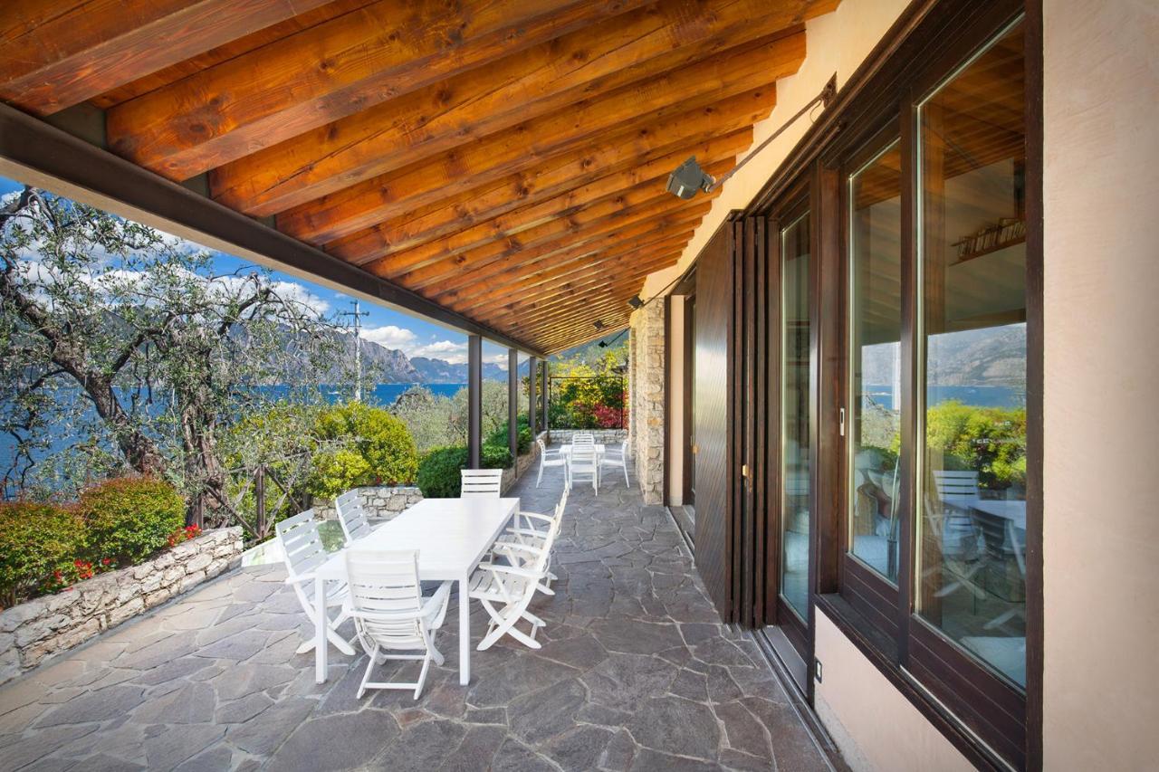 Villa Dismero-Un Oasi Di Lusso E Privacy ブレンゾーネ エクステリア 写真